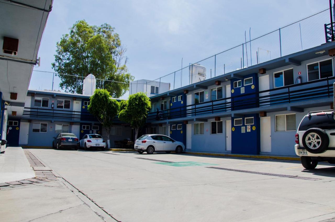 Hotel Tecnologico Queretaro Exterior photo