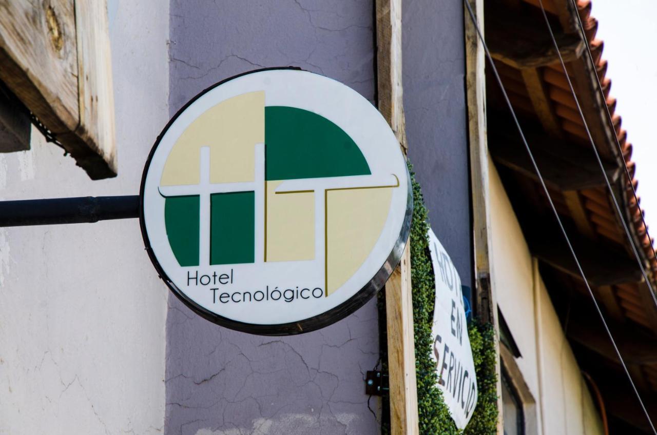 Hotel Tecnologico Queretaro Exterior photo